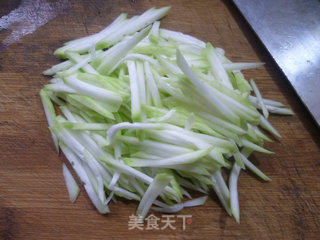 虾皮夜开花炒鸡蛋的做法步骤：3