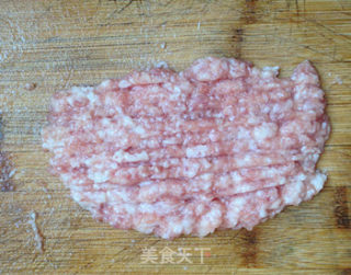 茄子肉酱面的做法步骤：2