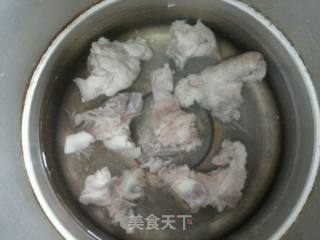 藕炖排骨的做法步骤：3
