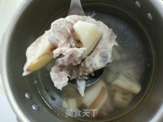 藕炖排骨的做法步骤：4
