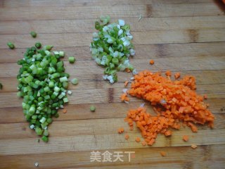 茄汁肉酱面的做法步骤：2