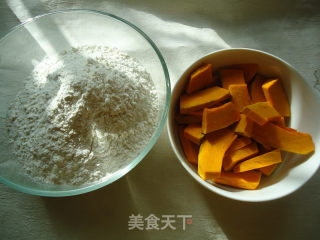 手工南瓜馒头的做法步骤：1