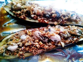 蒜蓉牡蛎烤茄子的做法步骤：7