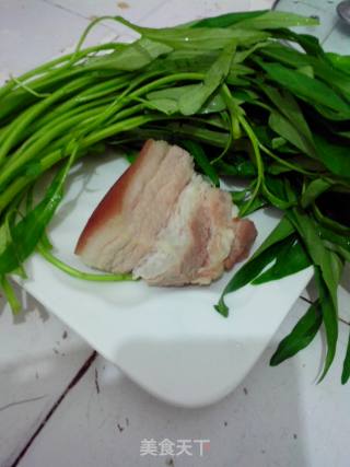 葱油空心菜的做法步骤：1