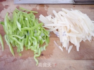 魔芋丝结烧冬笋的做法步骤：2