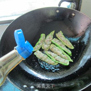 肉泥半边椒的做法步骤：8