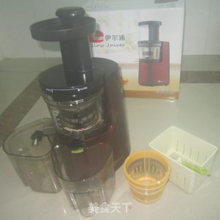 西红柿香蕉汁的做法步骤：1