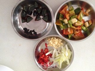 飘香皮蛋的做法步骤：2