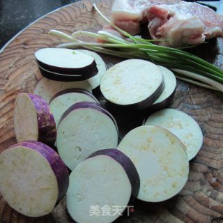 炸茄盒的做法步骤：2