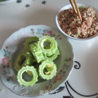 蒸苦瓜肉筒的做法步骤：3