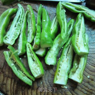 蒸辣椒盒子的做法步骤：3