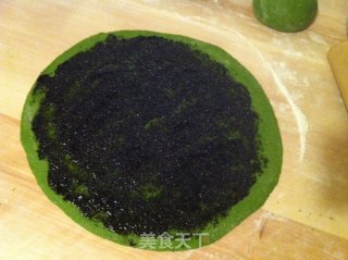 黑芝麻酱蔬菜饼的做法步骤：5