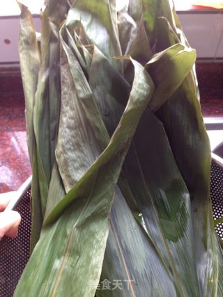 肉粽飘香的做法步骤：1