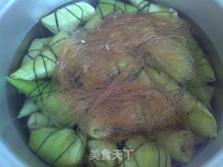 玉米叶包粽子的做法步骤：19