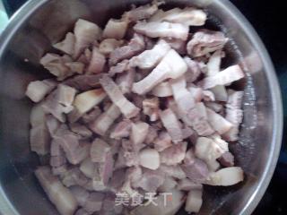 红烧肉的做法步骤：1