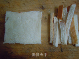 早餐可以很美味又快手---番茄酱芝多士的做法步骤：2