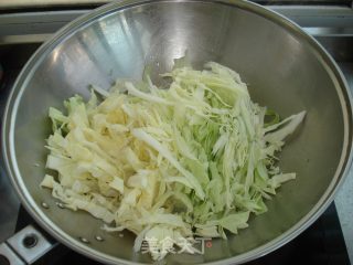 包菜炒粉丝的做法步骤：5
