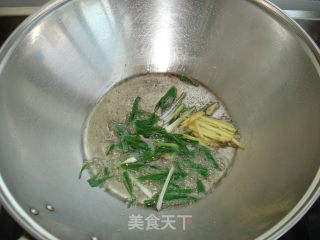 木耳炒肉丝的做法步骤：7