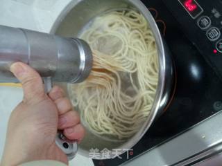 自制美味面条的做法步骤：3