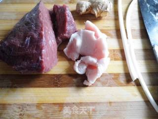 喼汁牛肉球的做法步骤：1