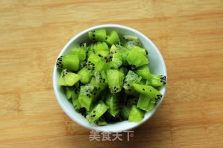 猕猴桃麦芬的做法步骤：2