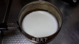 春日版草莓奶昔的做法步骤：5