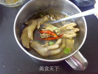 香水鸭脚的做法步骤：5