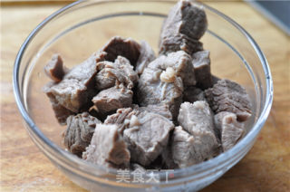 贵妃牛腩的做法步骤：2