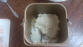 中种花朵六合面包的做法步骤：2