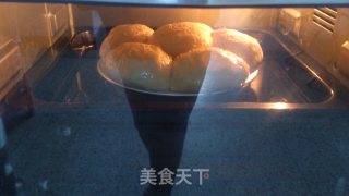 中种花朵六合面包的做法步骤：11