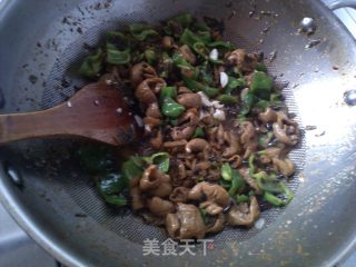 雪菜烧大肠的做法步骤：9