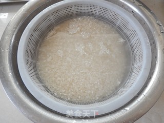 胡萝卜豆角焖饭的做法步骤：2