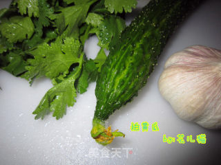 蒜蓉黄瓜的做法步骤：1