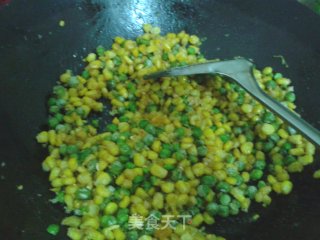 蛋黄焗玉米豌豆的做法步骤：5