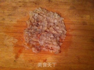 紫甘蓝虾仁馄饨的做法步骤：5