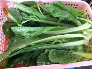 黑豆面小白菜饺子的做法步骤：1