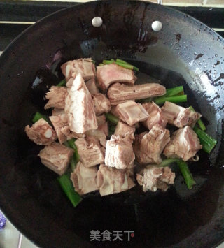 糖醋排骨的做法步骤：5