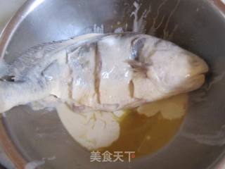 糖醋黄花鱼的做法步骤：9