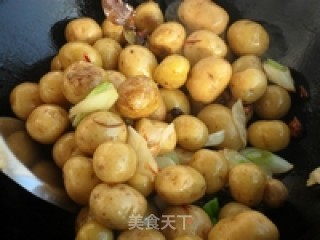 酱香土豆仔的做法步骤：4