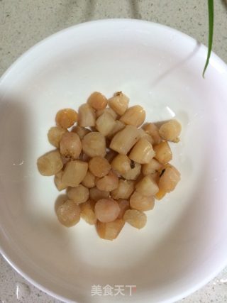 鲜虾鲍鱼砂锅粥的做法步骤：3