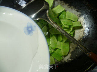 扁豆炒牛肉的做法步骤：6