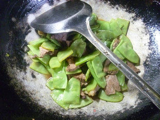 扁豆炒牛肉的做法步骤：12