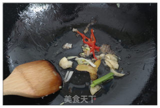 茄汁鲫鱼的做法步骤：4