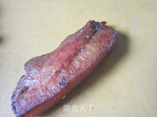 糖炒腊肉的做法步骤：1