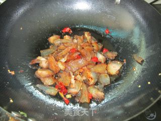 糖炒腊肉的做法步骤：7