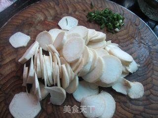 杏鲍菇卧鸡蛋的做法步骤：2