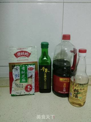 糖醋排骨的做法步骤：4