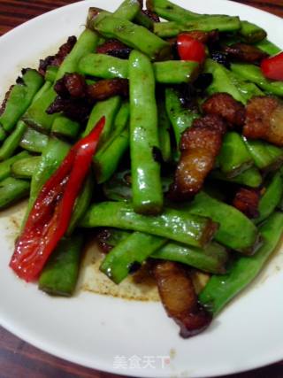 回锅肉炒四季豆的做法步骤：7