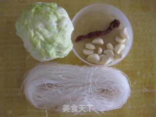 粉丝炒包菜的做法步骤：1