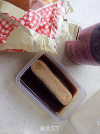 提拉米苏的做法步骤：1